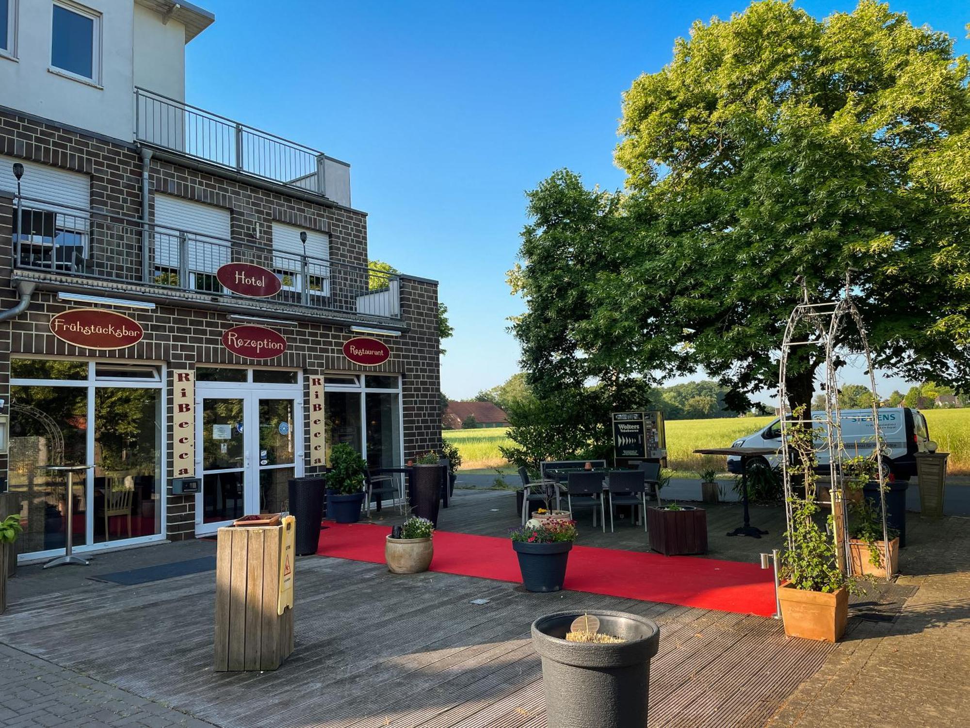 Hotel RiBecca Weyhe Exterior foto